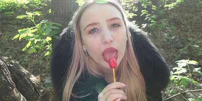 To My Stepbrother In Public Outdoors. He Cum In My Mouth And I Swallowed Everything :)