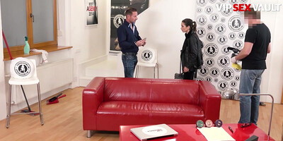 Italian girl tries threesome sex at the casting