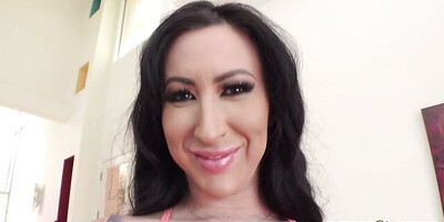 Inked MILF Lily Lane Squirting Solo