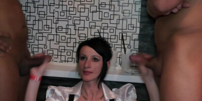 Party Amateurs Squirting After Cumshots