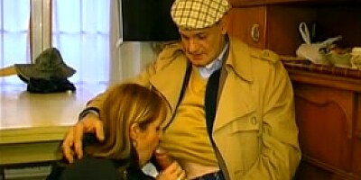 French Papy & mature fuckslut in the instruct