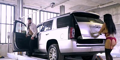 Fuck by SUV makes Romi Rain and ex-husband remember old days