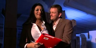 Nailing in Storage Culos