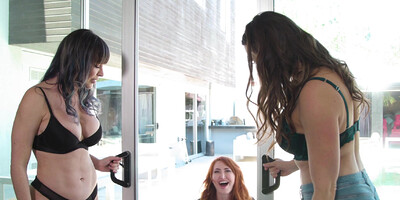 Three cougars Chanel Preston, Dana Dearmond and Kendra James explore their bodies