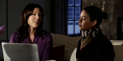 Alina Li makes love to Zoey Holloway