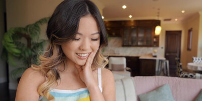 Sweet Asian Lulu Chu straddled the hot stallion