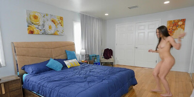 Girls can't share a guy and decided to have a threesome