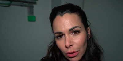 Hot MILF Jessy Jey happy to suck and rides big and thick cock for some cash