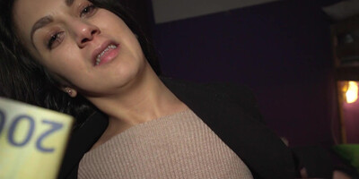 Lost Italian Francesca Palma Fucked in doggy and gets facial