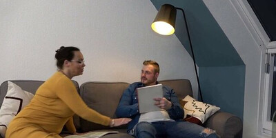 Chubby MILF sucks that cock and gets fucked in doggystyle position