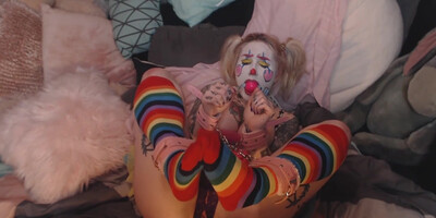 Submissive Clown