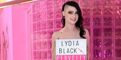 Up Close and Personal Pussy with Lydia Black