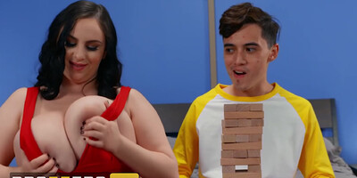 Grinding A Gamer - Milly Marks