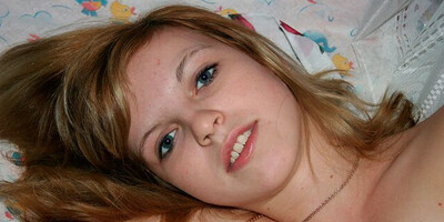 TIGHT TEEN LOVES IT DOGGYSTYLE