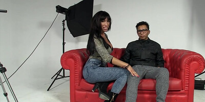 MILF Suhaila Hard with fake tits has sex with photographer