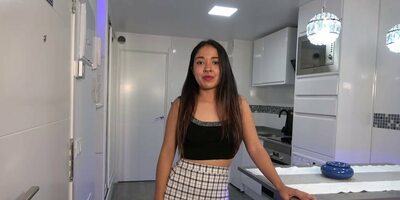 18yo teen films herself seducing and fucking the repairman