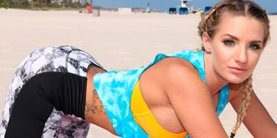 Muscled Babes Do It Better