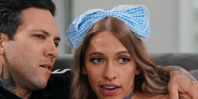 Horny Blonde Babe Khloe Kapri Gets Her Pussy Pounded