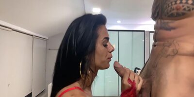 Novinha Gostosa Dotada Sentando De Pau Duro 11 Min