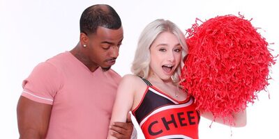 Scarlett Hampton-BlacksOnBlondes