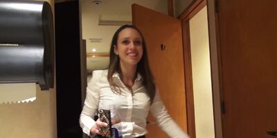 Beauties Kacey Lane and Jade Nile enjoy a big cock