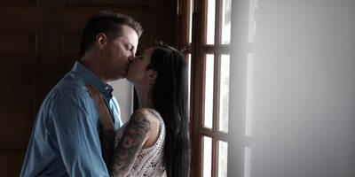 Sexy Teen Gets Fucked by Her Stepfather and Squirts