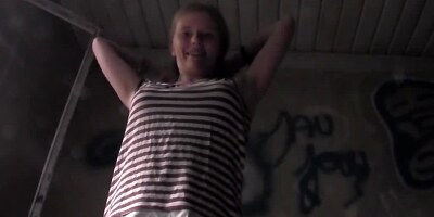 Teenage blonde is masturbating and will suck her boyfriend off