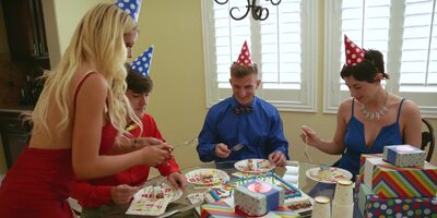 Brooklyn Chase and Olive Glass hot stepmoms swap