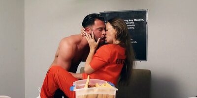 Lola & Maxie Get Off Episode 3