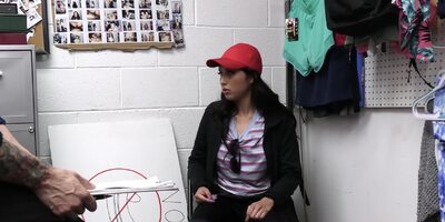 Teen thief Penelope Woods was punished and fucked for stealing