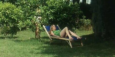 MOANA POZZI #03 - (from the movie - AMICHE DEL CAZZO) -