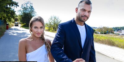 HUNT4K. A Game of Three