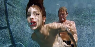 Kittys Swim2