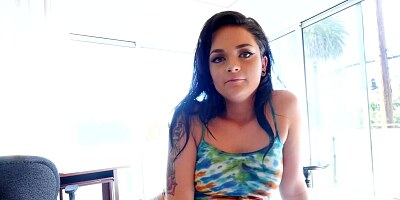 Brunette girlfriend is receiving big shaft in missionary position