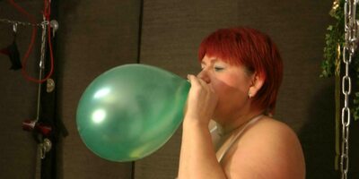 Annadevot - Balloon fun in a bathing suit