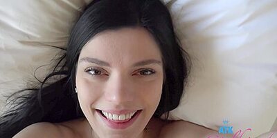 03 - 4k - Sadie Blake