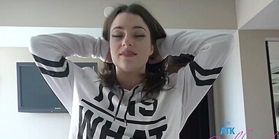 Britney Blue In 03 - 4k