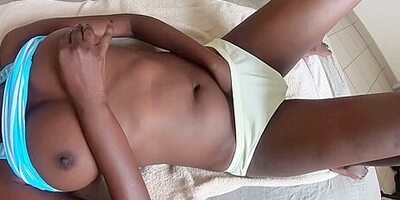 Hot Ebony Chick Fuked And Deep Creampie