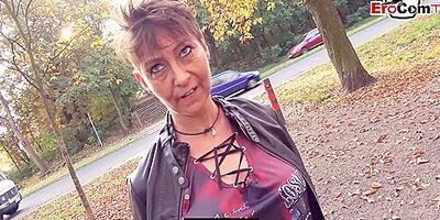 Short-haired German Milf Lets Herself Fuck The Mature Pussy During Sex Date I