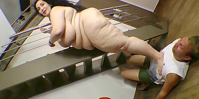 Russian Ssbbw Monster Butt Crushing Man Ultimate Black Man Kryptonite 1080p