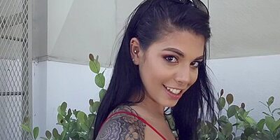 Gina Valentina Tony Rubino A Helping Hand