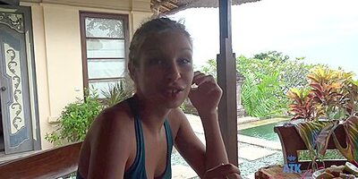 Carmen Caliente - 08 - 4k