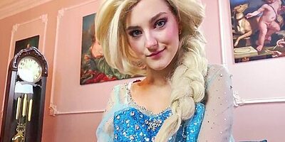 Elsa Frozen 2
