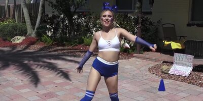 Hot young Aria Banks had sex with neighbor