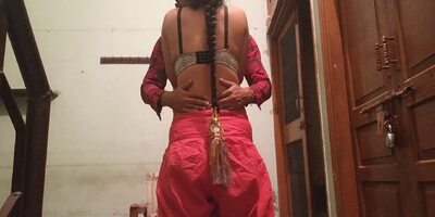 Bhuaa Ki Ladki Ko Shadi Ki Ek Raat Pehle Jabardast Pela