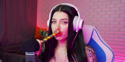 Asmr Sucking Mouth Sounds - Julie Kay And Gorgeous Girl