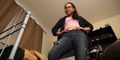 Unexperienced, teenage brown-haired with glasses has sensuous soles and enjoys flashing them on live webcam