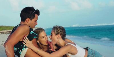 Desirable threesome for babes Cayenne Klein and Addie Andrews