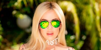 Savannah Bond: Anal, DP, A2M, Facial!