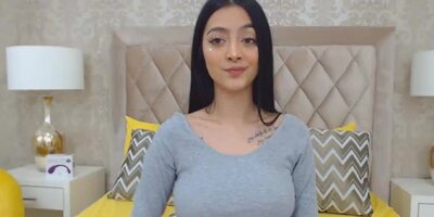 Cute Babe Fingers Her Sweet Pussy Hole